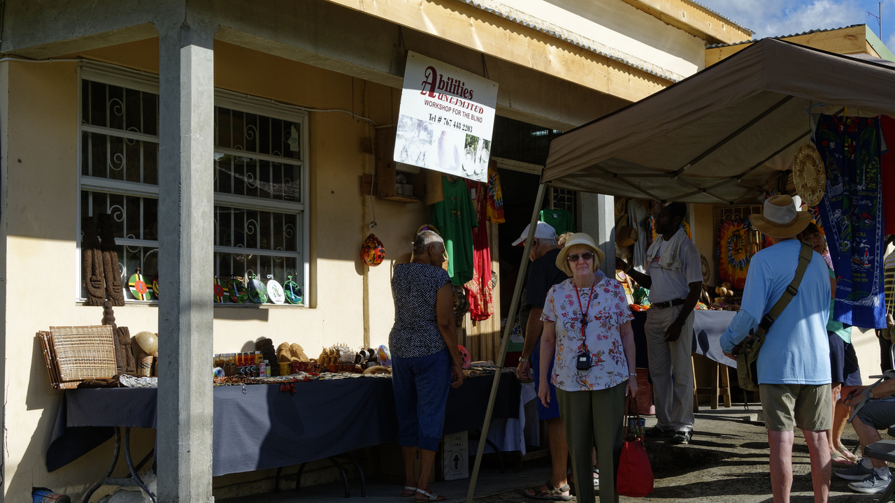 20190203-085331••Roseau•Saint George•Dominica